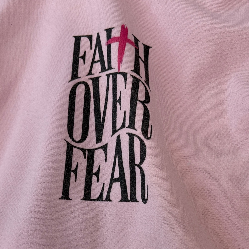 Gildan Light Pink Heavy Blend Hoodie size small Faith over Fear design